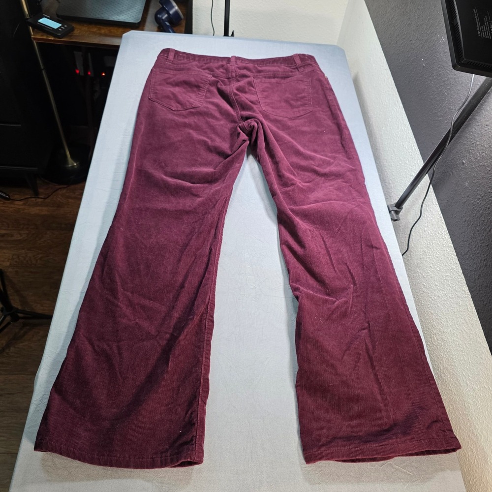 Lands‎ End Fit 2 Burgundy Corduroy Pants Womens Size 12 Straight Leg Stretch - Picture 4 of 9